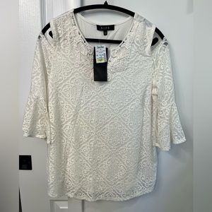 NWT B.L.E.U. White lace 3/4 bell sleeve top